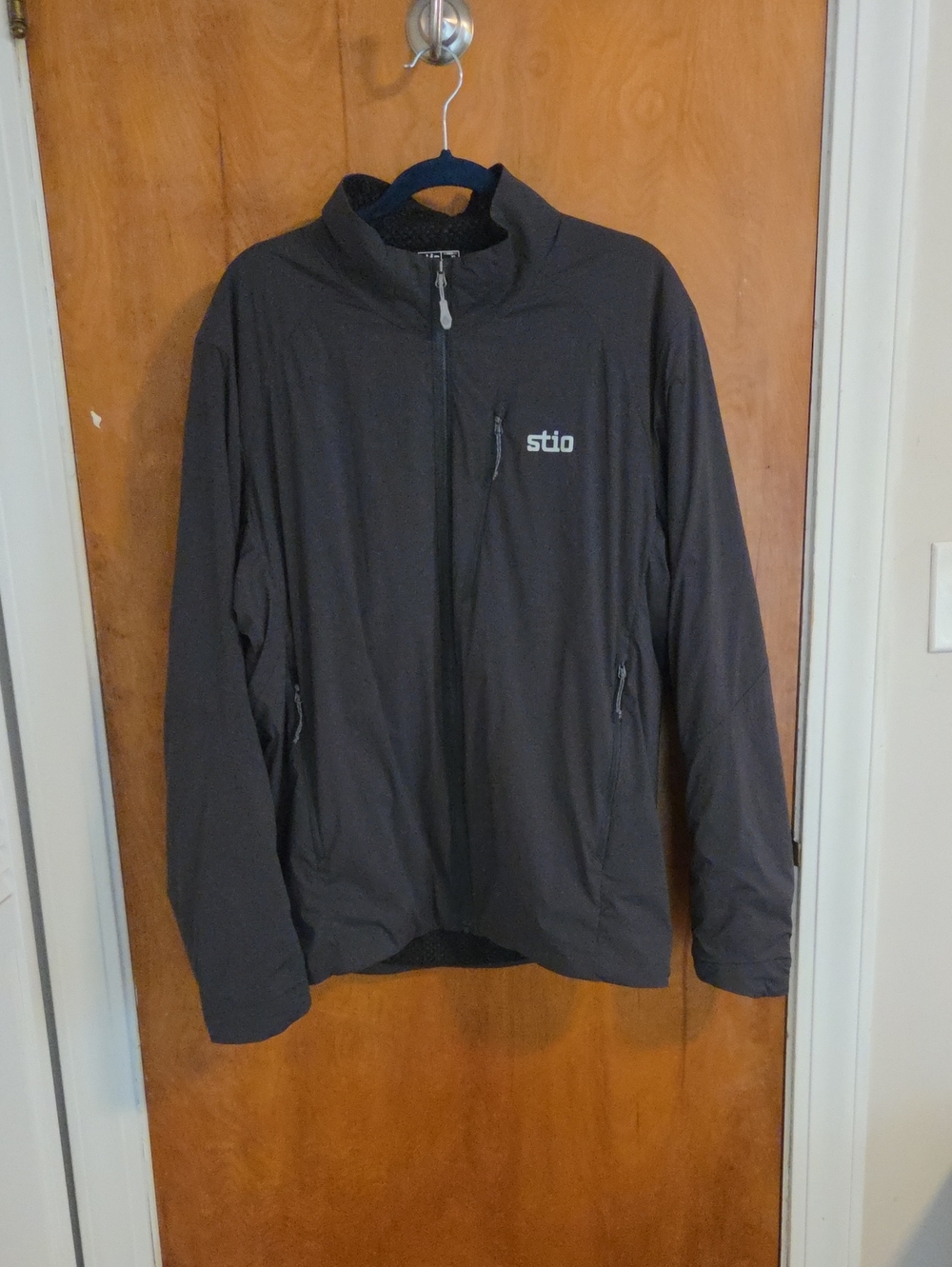 Stio Men’s Dawner Jacket Sz XL Black.